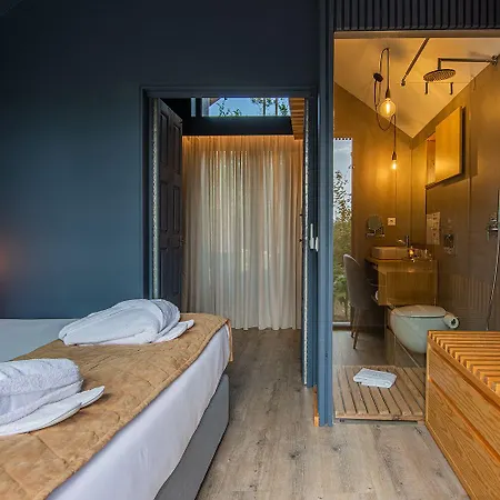 Quinta Do Pedregal & Otel 4*