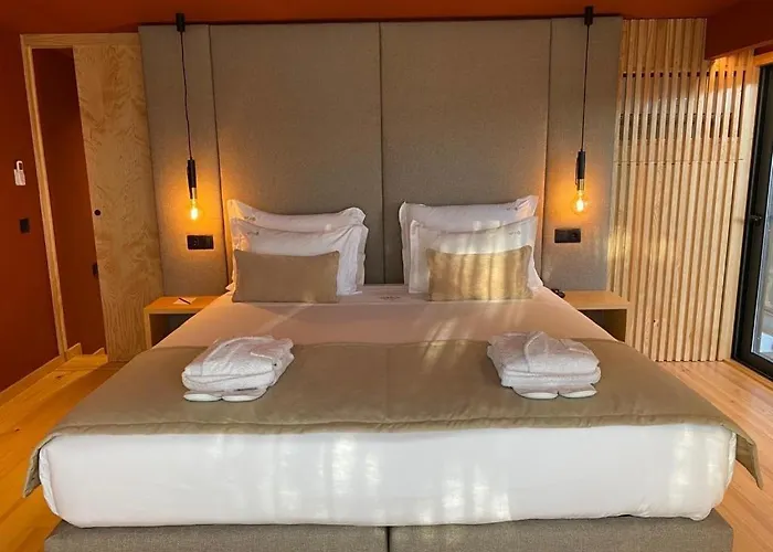 Hotel Quinta Do Pedregal & 4*