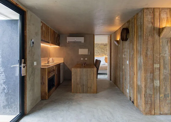 Отель Quinta Do Pedregal &